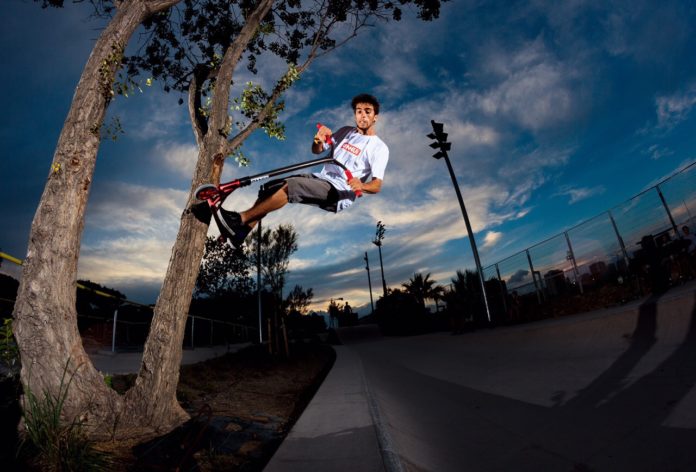 Rubén Rodriguez patinando en Alicante