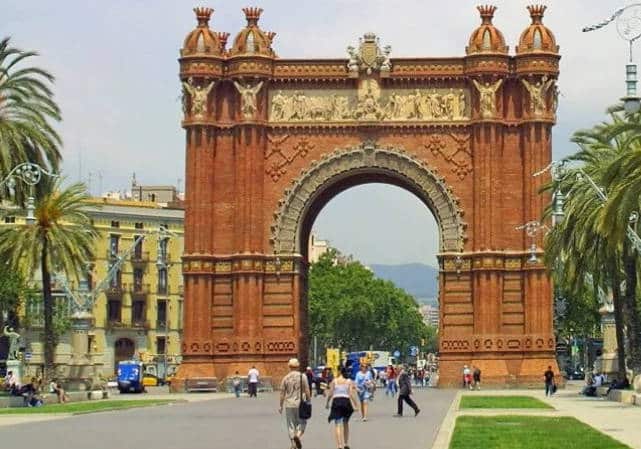 arco del triunfo bcn