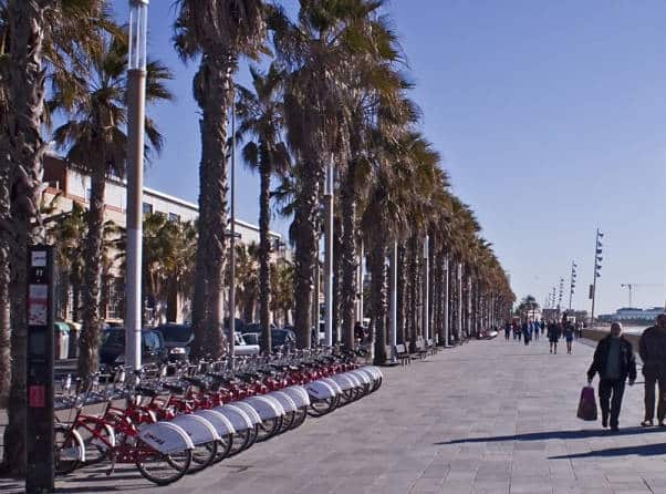 paseo maritimo barceloneta