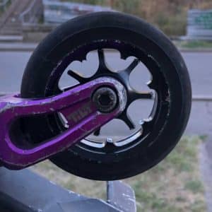 rueda, scooter wheel, broken, 